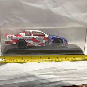 No.3 Dale Earnhardt Goodwrench Red, White & Blue 1:24 in clear case